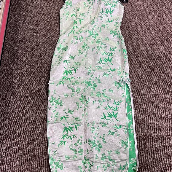 White and Green Cheongsam Dress - L - Picture 2 of 4